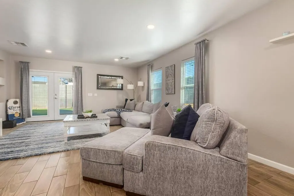 Memories On Earll, 3Br, Phx, Central Phoenix