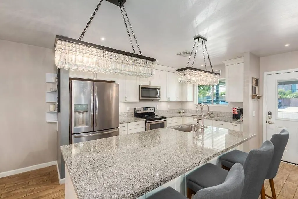 Casa vacanze Memories On Earll, 3Br, Phx, Central Phoenix Stati Uniti