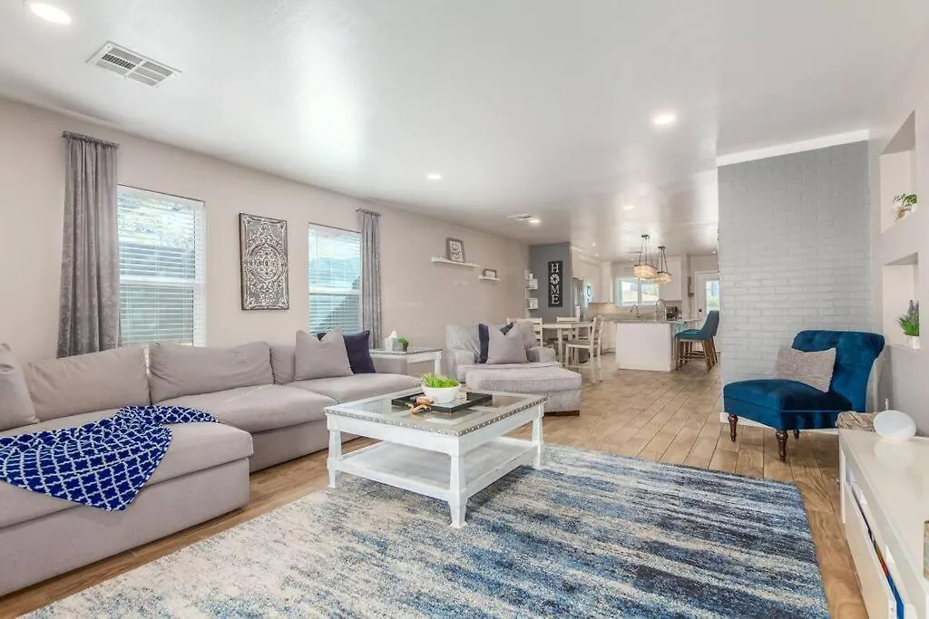 Memories On Earll, 3Br, Phx, Central Phoenix