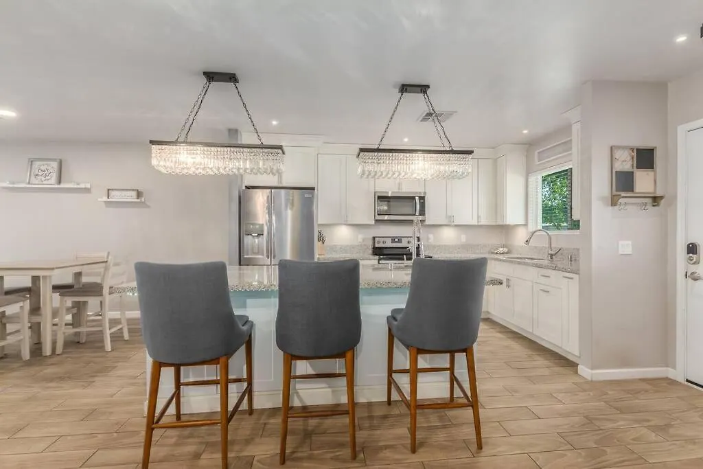 Memories On Earll, 3Br, Phx, Central Phoenix 0*,