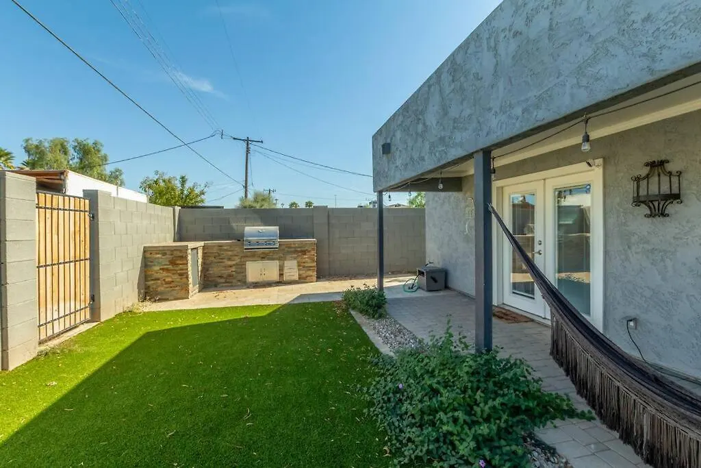 Memories On Earll, 3Br, Phx, Central Phoenix